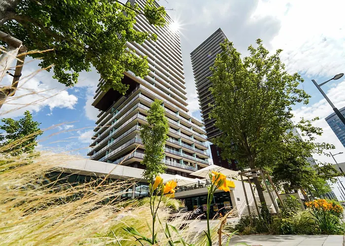 דירה Wonderful With 2 Bedrooms And Pool And Parking וינה